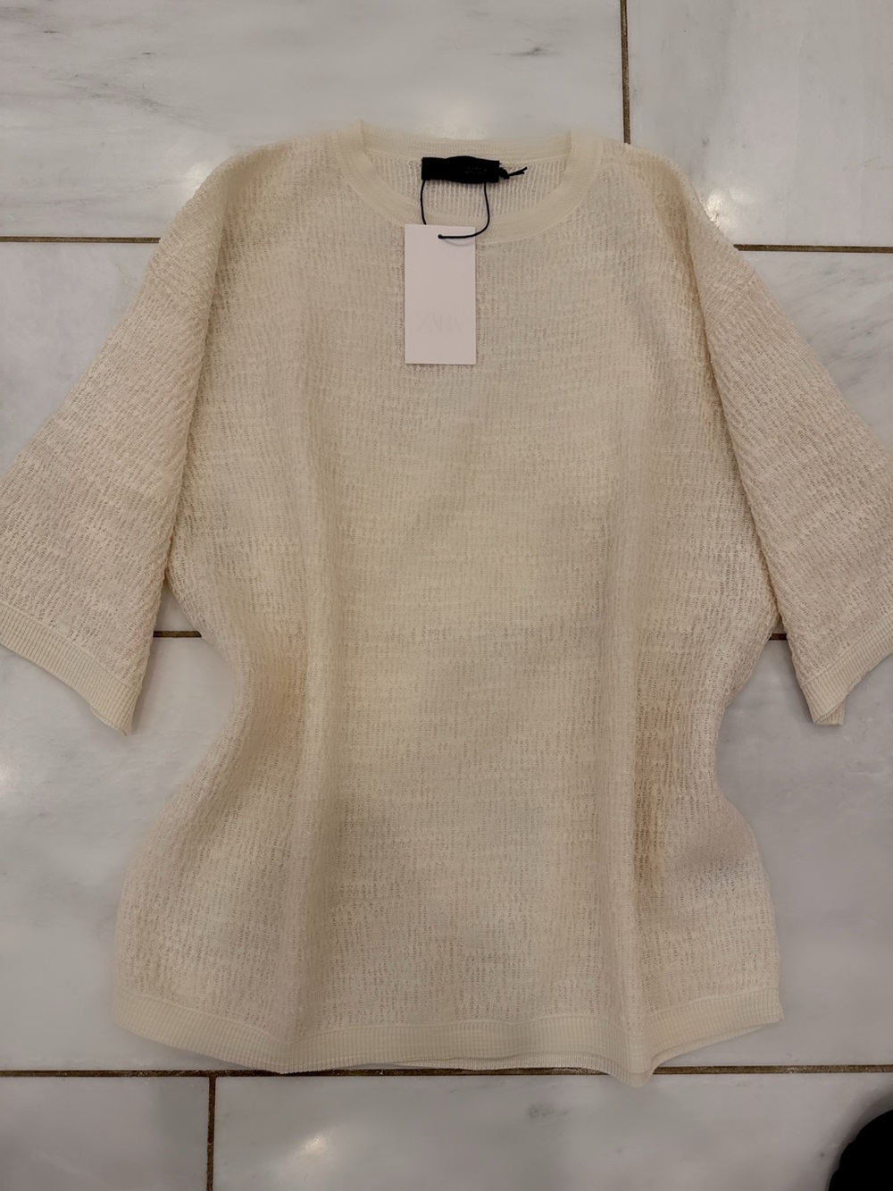 Zara Cream Short-Sleeve Crew Sweater